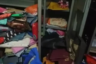 Theft at the house of a police officer in Murshidabad
