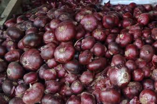 price hike of onion due to farmers protest in delhi