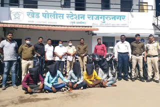 two-wheeler thieves gang arrested