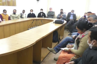 Municipal Council of Hamirpur held contractors meeting regarding cleanliness