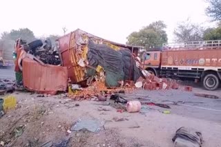 जोधपुर में दो ट्रकों की भिड़ंत, Jodhpur news