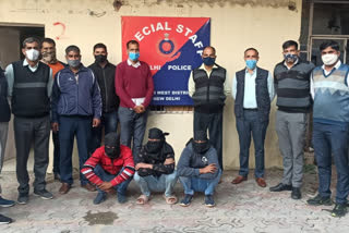 Delhi Police arrested three members of a vehicle theft gang