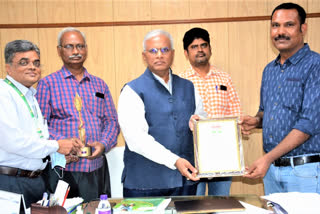 prof jayashankar Agricultural University got  Prestigious Award