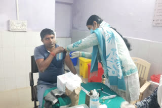 Covid-19 vaccine given to policemen in Jamui