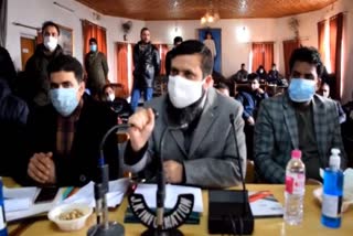 ddc kupwara holds public meeting in handwara