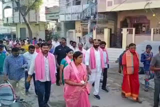 MLA Bollam Mallaiah Yadav visited thirty five wards of Kodada town