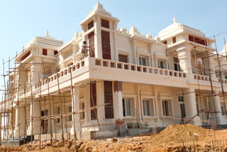 yadadri temple vip guest house and eo office reconstruction works to end in yadadri bhuvanagiri district