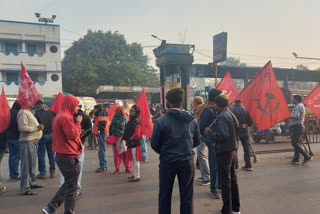 বামেদের ডাকা বনধে সাড়া পড়ল আসানসোলে