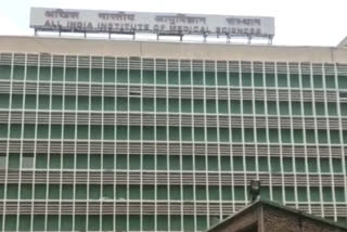 ot stalled for 2 hours due to staff shortage in aiims