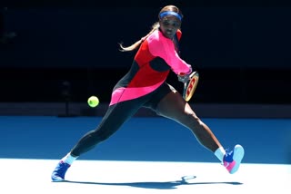 australian open serena williams cruises into fourth round with 90th win