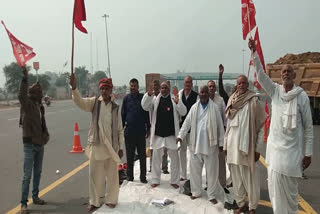 किसान रेल रोको आंदोलन की धमकी, भरतपुर किसान आंदोलन, Bharatpur farmers strike on toll, Farmers protest at toll point, Bharatpur Kisan Rail Stop movement threatened,  Bharatpur farmers Movement