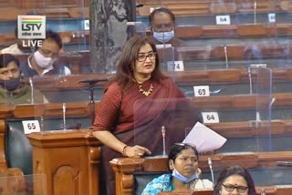 MP Sumalatha in Lok Sabha session