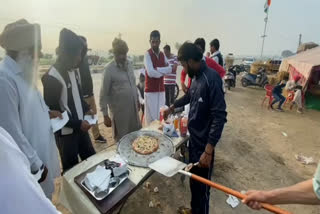 Pizza langar for farmers in fatehabad