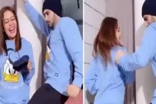 neha-kakkar-and-rohanpreet-singh-perform-a-booty-shake-on-tony-kakkar-song-see-video