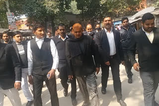 lawyers protest against corruption in barabanki