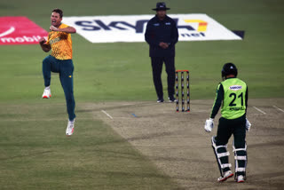 Pak vs SA: Dwaine Pretorius' record five-wicket haul helps Proteas level series 1-1