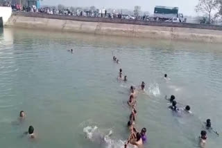 Mother and aunt leap to save child who falls in canal in jind