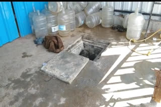 3 die while cleaning septic tank in TN