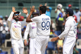 2nd Test: Ashwin bags five as England bundle out for 134