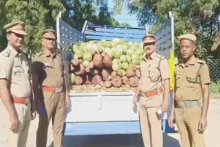 1 ton of redwood seized in thiruvallur