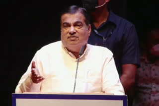 driving licences in India are fake, 30 percent of driving licences in India are fake, Union Transport Minister Nitin Gadkari, Union Transport Minister Nitin Gadkari news, ಚಾಲಕರಲ್ಲಿ ನಕಲಿ ಪರವಾನಿಗೆ, ಶೇ 30ರಷ್ಟು ಚಾಲಕರಲ್ಲಿ ನಕಲಿ ಪರವಾನಿಗೆ, ಕೇಂದ್ರ ಸಾರಿಗೆ ಸಚಿವ ನಿತಿನ್​ ಗಡ್ಕರಿ, ಕೇಂದ್ರ ಸಾರಿಗೆ ಸಚಿವ ನಿತಿನ್​ ಗಡ್ಕರಿ,