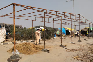 Farmers temporary houses Delhi border