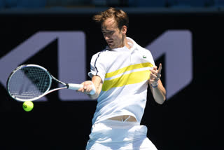 Medvedev storms into Australian Open quarters