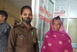 Bano Begum  Etah news  Jalesar police  Pakistani woman arrested in UP  താൽക്കാലിക പഞ്ചായത്ത്‌ പ്രസിഡന്‍റ്‌  പാകിസ്ഥാൻ യുവതി അറസ്റ്റിൽ  ദേശിയ വാർത്ത  national news