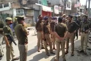 अल्लापुर में पुलिस