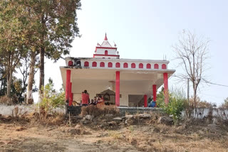 sharda-mandir-on-border-of-jharkhand-and-chhattisgarh-state