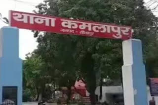 अनियंत्रित रोडवेज बस डिवाइडर से टकराई