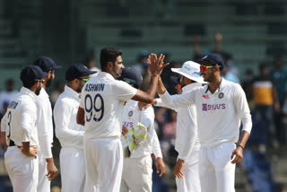 India vs England, 2nd Test: IND need 4 wickets to level series