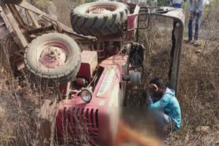 driver-died-due-to-tractor-overturning-in-palamu
