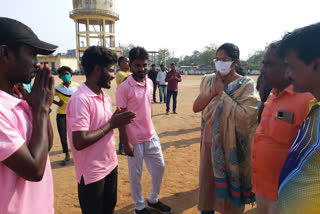 Peddapalli Municipality Chairperson Mamata Reddy started the cricket semifinals