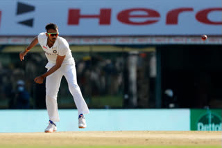 axar patel became the sixth indian spinner to take 5 wickets in debut test