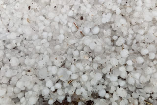 There is hail in Seoni district