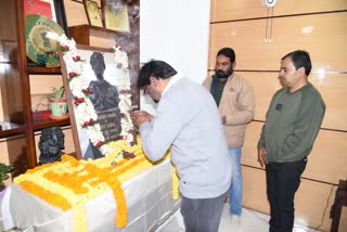 tribute given to martyr Veer budhu bhagat on his birth anniversary