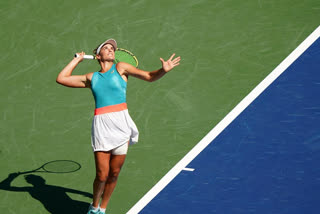 Watch: Jennifer Brady reaches Australian Open semis