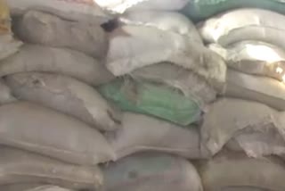 FIR against non standard fertilizer supplier company in Khandwa