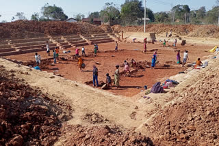 mnrega workers were not paid for 2 months in chaibasa