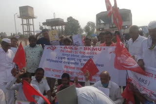 Railroko agitation at Lasur station in Aurangabad