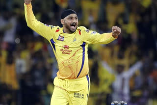 ipl-2021-auction-harbhajan singh-goes-unsold-mumbai-bags-piyush-chawla