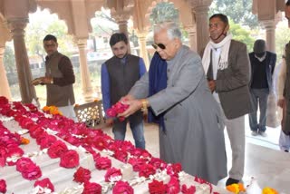 tribute paid to rafi ahmad qidwai on his 127th birthday anniversary in barabanki