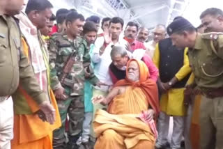 shankaracharya-swami-nischalananda-saraswati-reached-dhanbad