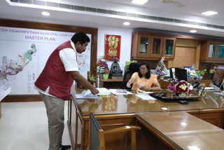 Telugu_Shakthi_Memorandam_To_GVMC_Commissioner in visakhapatnam