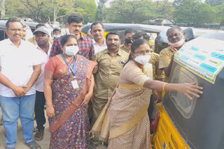 சரிவிகித உணவு உட்கொள்ளுதல் குறித்து விழுப்புணர்வு நிகழ்ச்சி