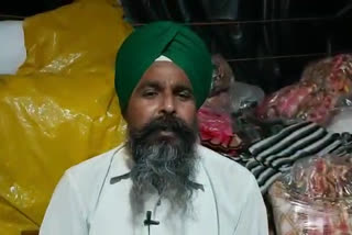 Farmer leader Shravan Singh Pandher said that the road to Delhi was closed