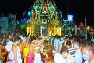 Lingapur Lakshmi Chennakeshava Swamy Festival continues