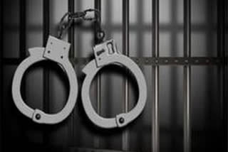 Two militant associates of LeT arrested in J&K