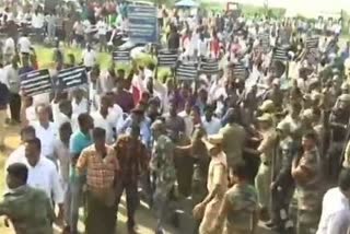 آندھراپردیش: دارالحکومت مسئلہ پر کسانوں کا مسلسل احتجاج